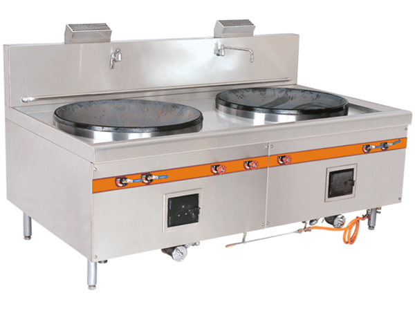Double-ended stir-frying stove