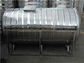 1吨-10吨304卧式不锈钢水塔冷水箱家用储水罐